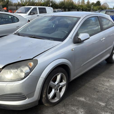 Compresseur clim OPEL ASTRA H Photo n°1