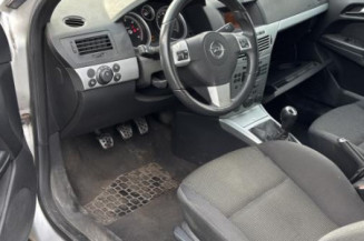 Compresseur clim OPEL ASTRA H