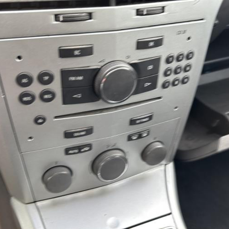Compresseur clim OPEL ASTRA H Photo n°14