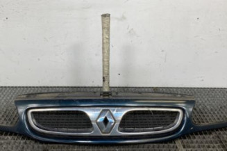 Calandre RENAULT SAFRANE Photo n°1