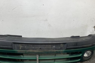 Pare choc avant RENAULT CLIO 2 Photo n°1