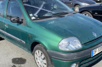 Pare choc avant RENAULT CLIO 2