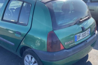 Pare choc avant RENAULT CLIO 2