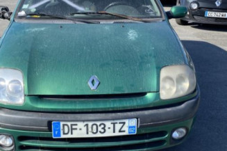 Pare choc avant RENAULT CLIO 2