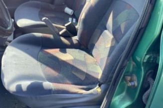 Pare choc avant RENAULT CLIO 2