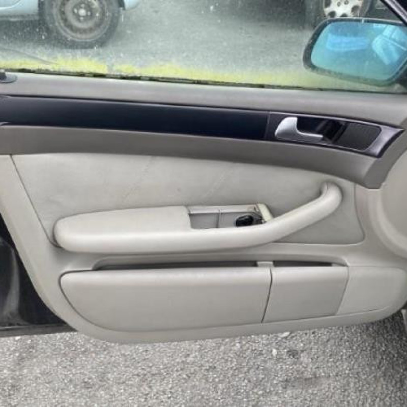 Pare choc arriere AUDI A6 2 Photo n°8