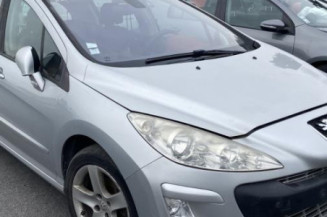 Pare choc avant PEUGEOT 308 1