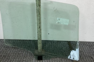 Vitre arriere gauche PEUGEOT 206