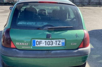 Vitre avant droit RENAULT CLIO 2