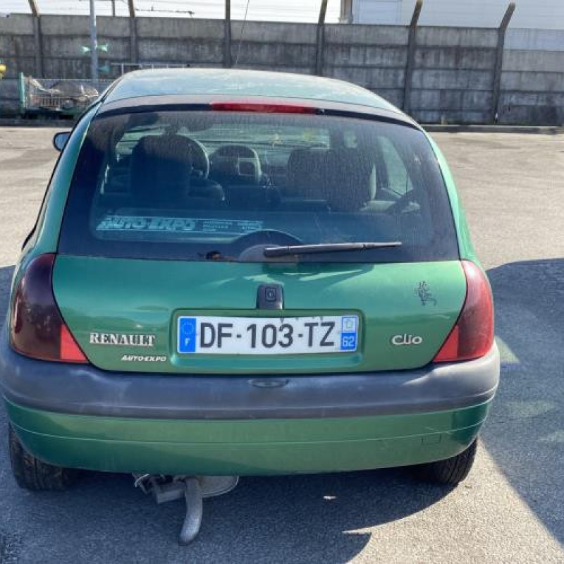 Vitre avant droit RENAULT CLIO 2 Photo n°10
