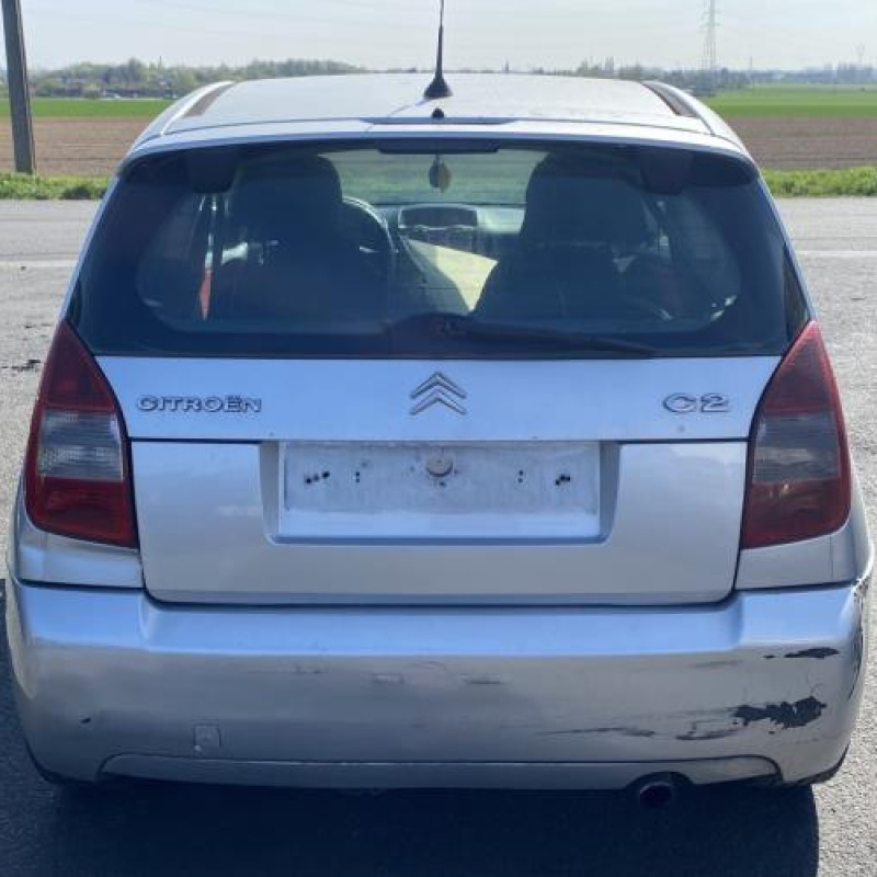 Vitre avant droit CITROEN C2 Photo n°11