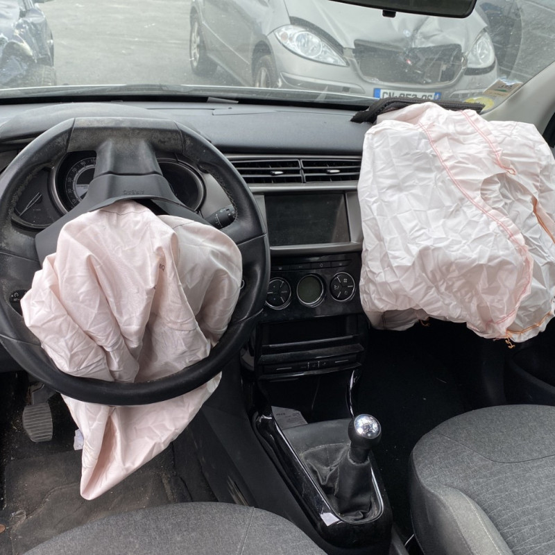 CITROEN C3 2 PHASE 2 1.6 BLUE HDI - 8V TURBO Photo n°14