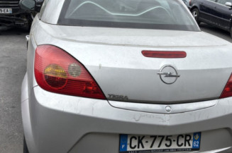 OPEL TIGRA 2 TWINTOP CABRIOLET 1.4i - 16V