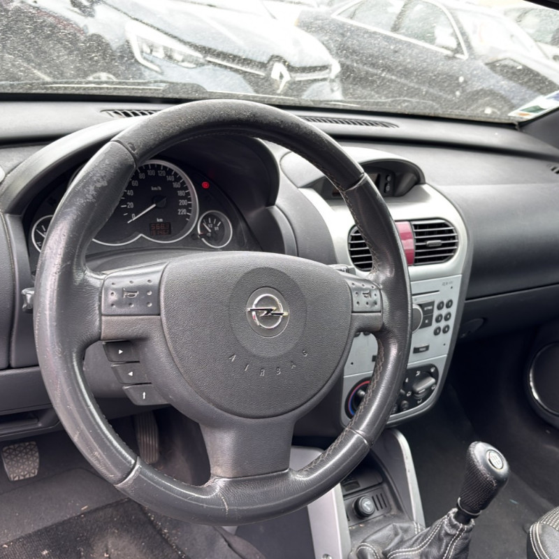 OPEL TIGRA 2 TWINTOP CABRIOLET 1.4i - 16V Photo n°11