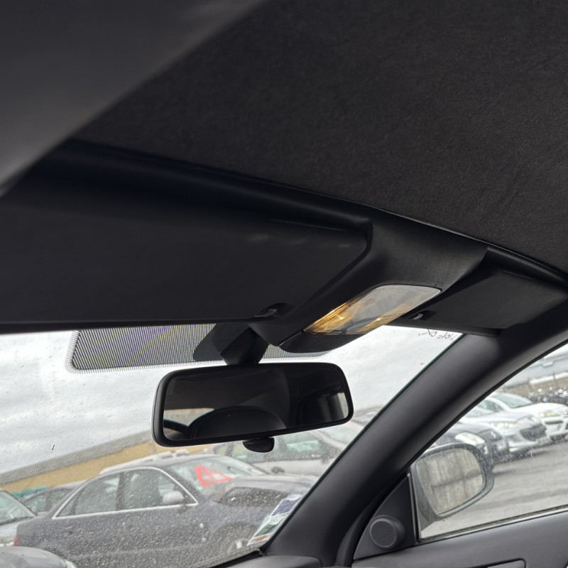 OPEL TIGRA 2 TWINTOP CABRIOLET 1.4i - 16V Photo n°12