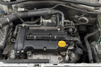 OPEL TIGRA 2 TWINTOP CABRIOLET 1.4i - 16V