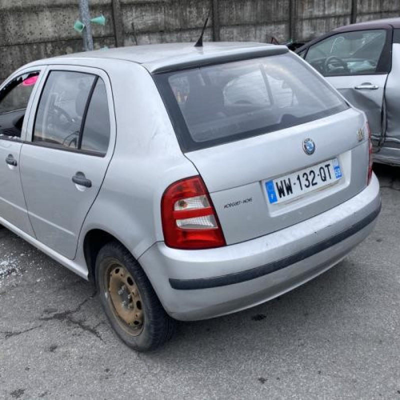 Feu arriere principal droit (feux) SKODA FABIA 1 Photo n°7