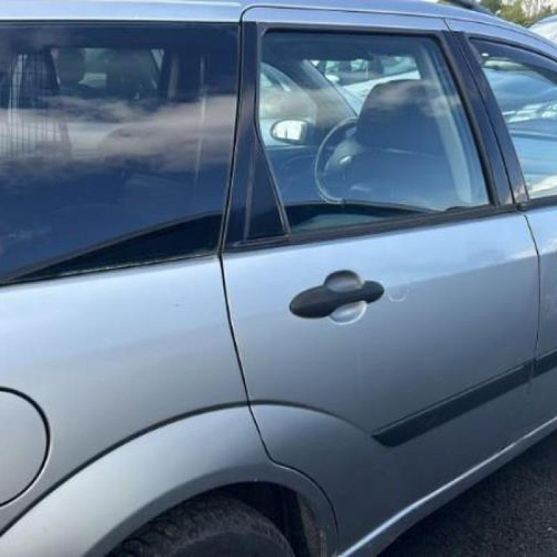 Feu arriere principal droit (feux) FORD FOCUS 1 Photo n°6