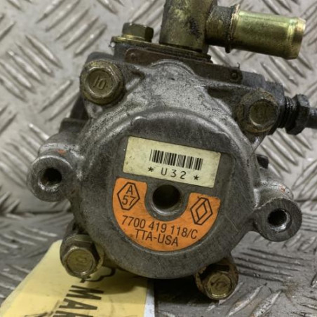 Pompe de direction RENAULT CLIO 2
