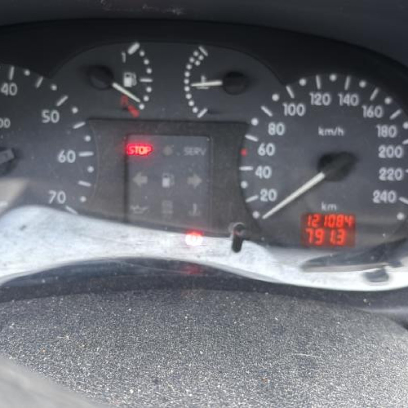 Pompe de direction RENAULT CLIO 2 Photo n°20