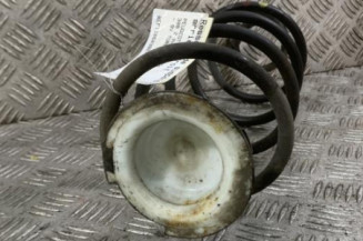 Ressort de suspension arriere droit PEUGEOT 308 2