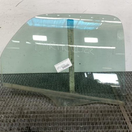 Vitre arriere droit CITROEN XSARA PICASSO Photo n°1
