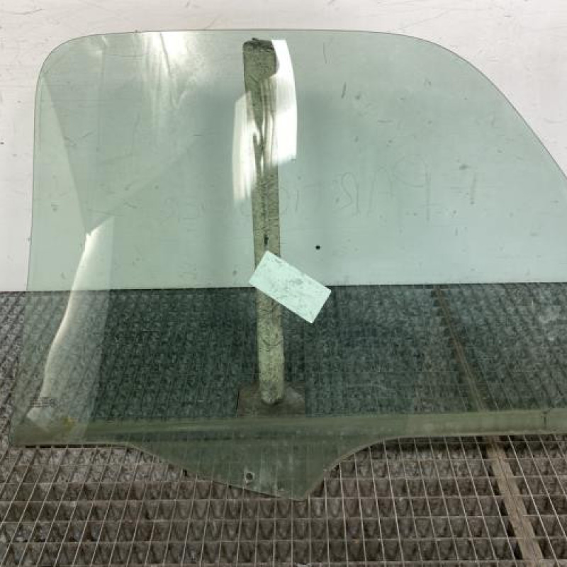 Vitre arriere droit CITROEN XSARA PICASSO Photo n°5