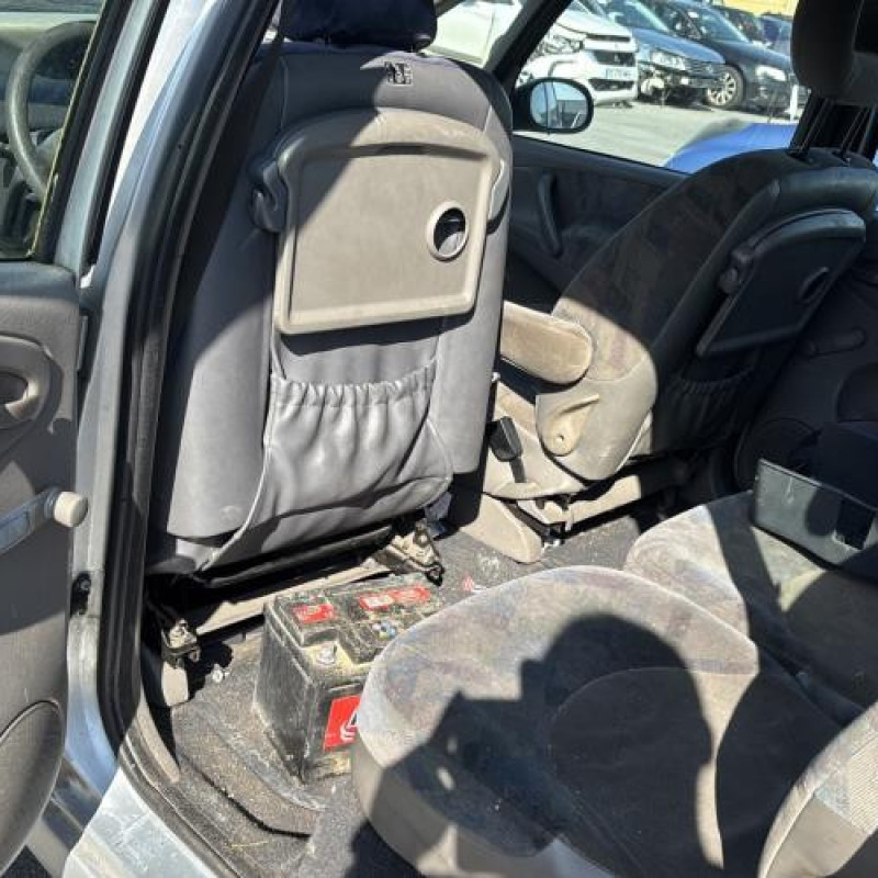 Vitre arriere droit CITROEN XSARA PICASSO Photo n°15