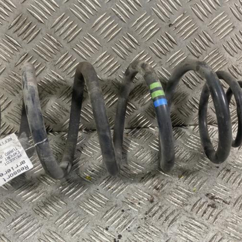 Ressort de suspension arriere droit PEUGEOT EXPERT 4 Photo n°1