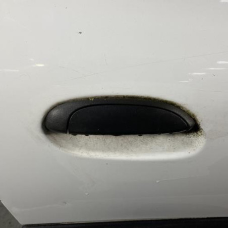 Porte avant droit RENAULT CLIO 2 CAMPUS