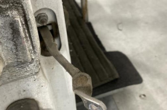 Porte avant droit RENAULT CLIO 2 CAMPUS