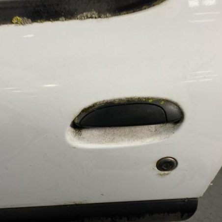 Porte avant gauche RENAULT CLIO 2 CAMPUS