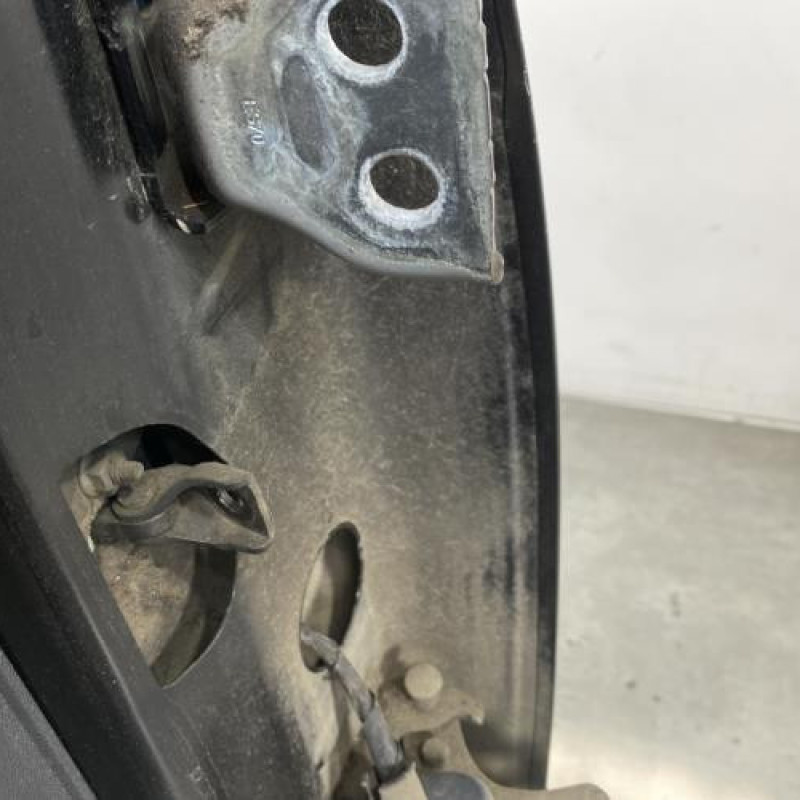 Porte arriere gauche CITROEN C3 2 Photo n°5