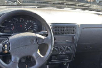 Vitre avant gauche VOLKSWAGEN POLO 3