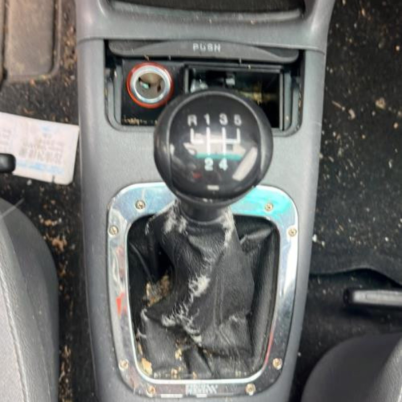 Vitre avant droit SEAT IBIZA 2 Photo n°11