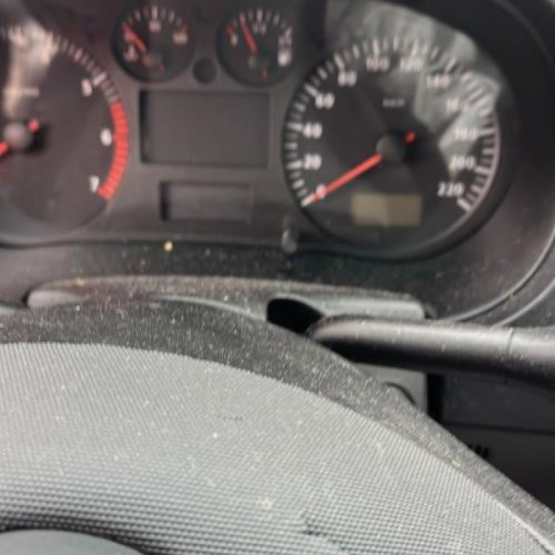 Vitre avant droit SEAT IBIZA 2 Photo n°13