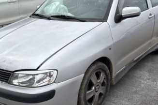 Vitre avant droit SEAT IBIZA 2