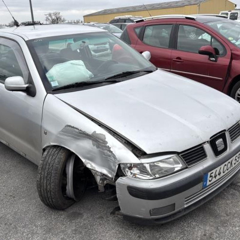 Vitre avant droit SEAT IBIZA 2 Photo n°16
