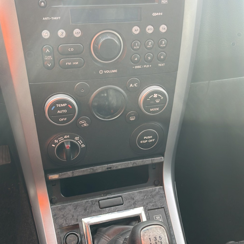 SUZUKI GRAND VITARA 2 PHASE 2 1.9 DDIS - 8V TURBO 4X4 Photo n°11