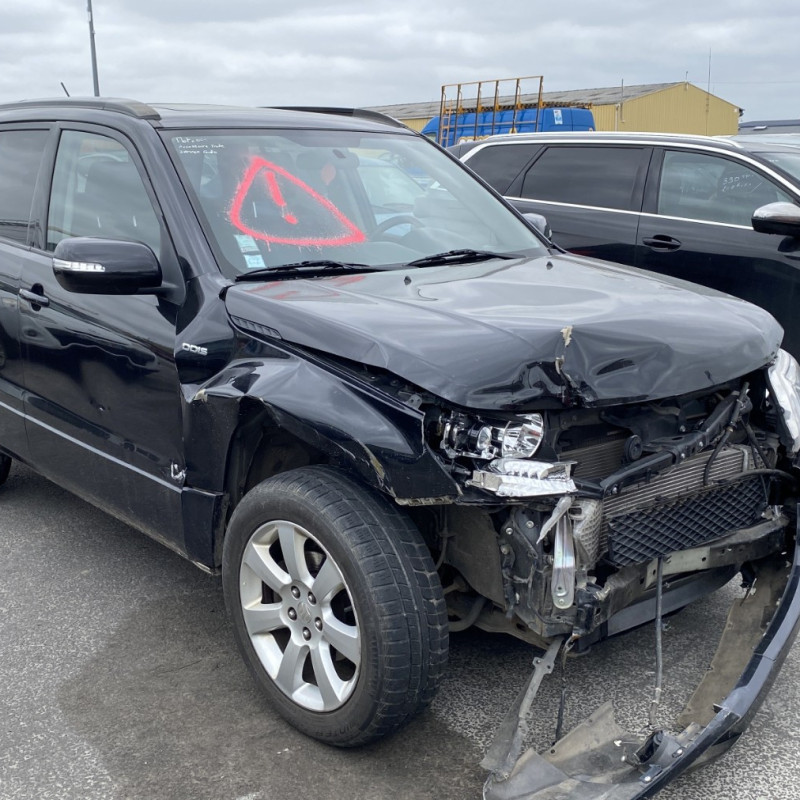 SUZUKI GRAND VITARA 2 PHASE 2 1.9 DDIS - 8V TURBO 4X4 Photo n°14