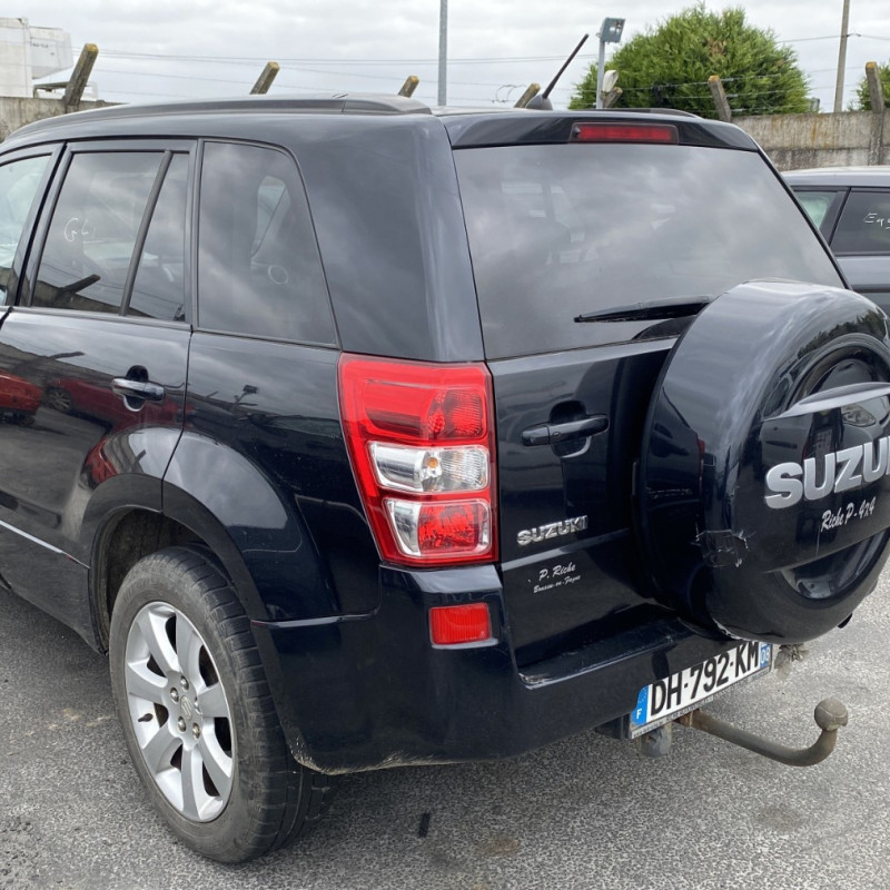 SUZUKI GRAND VITARA 2 PHASE 2 1.9 DDIS - 8V TURBO 4X4 Photo n°16
