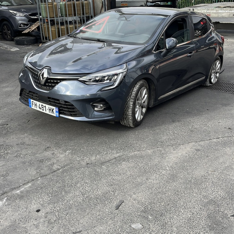 RENAULT CLIO 5 1.0i - 12V TURBO TCE 100 HYBRID Photo n°1