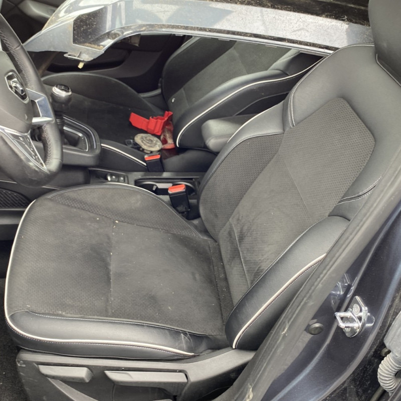 RENAULT CLIO 5 1.0i - 12V TURBO TCE 100 HYBRID Photo n°23
