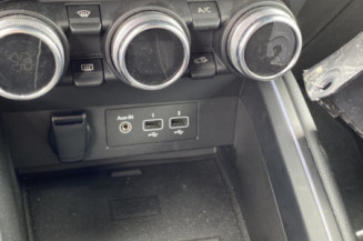 RENAULT CLIO 5 1.0i - 12V TURBO TCE 100 HYBRID