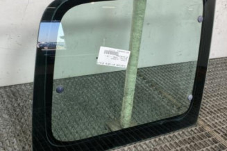 Custode arriere droit CITROEN BERLINGO 1