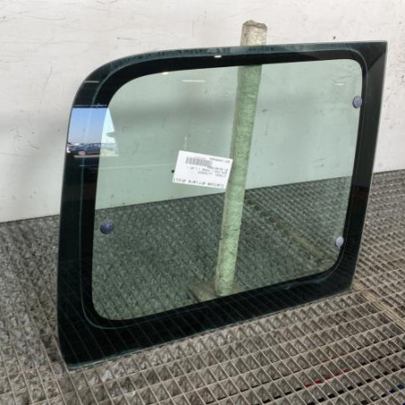 Custode arriere droit CITROEN BERLINGO 1