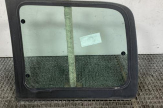 Custode arriere droit CITROEN BERLINGO 1