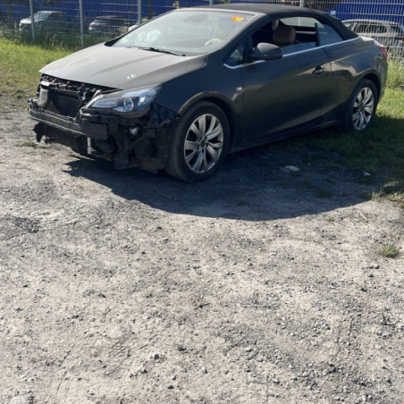 OPEL CASCADA CABRIOLET 2.0 CDTI - 16V TURBO Photo n°1