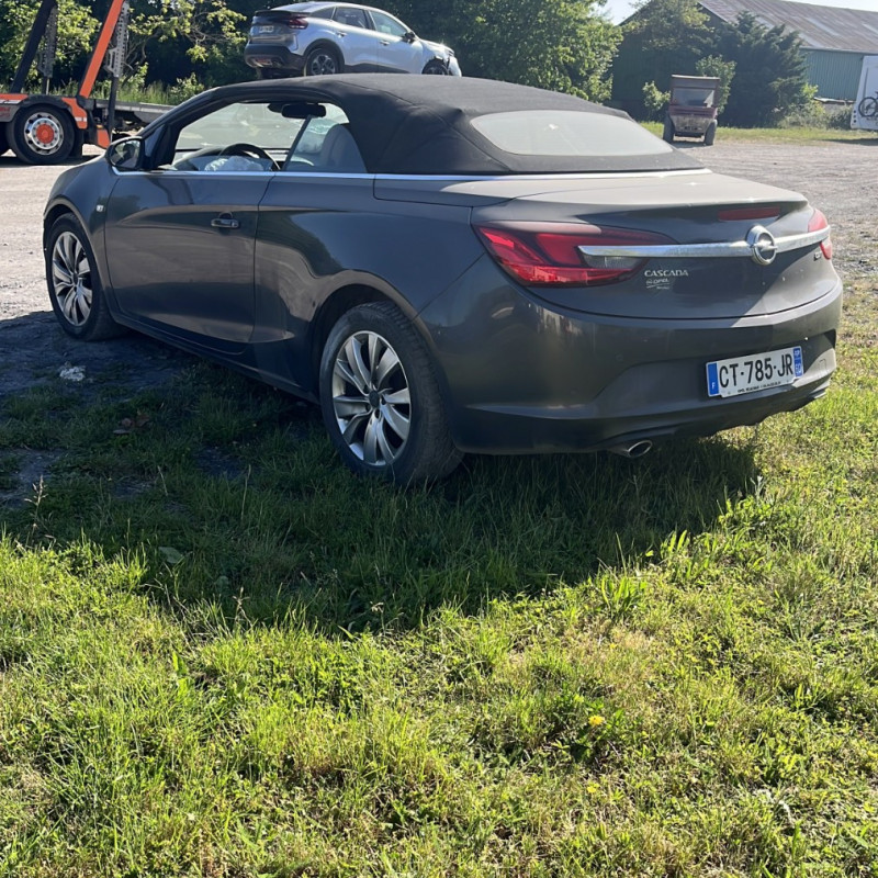 OPEL CASCADA CABRIOLET 2.0 CDTI - 16V TURBO Photo n°4