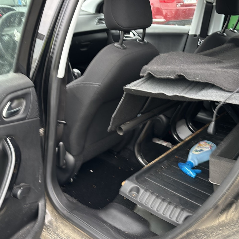 PEUGEOT 208 1 PHASE 2 1.5 BLUE HDI - 16V TURBO Photo n°10